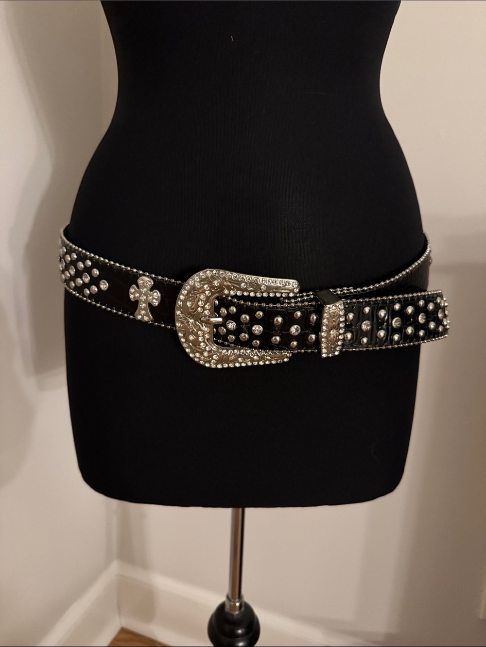 Glitz Cross Belt EUC Size 2XL